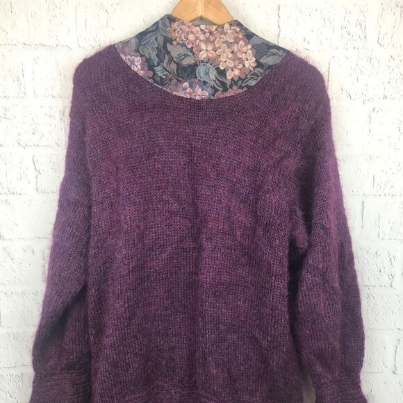 Woof Design Newfoundland Canada Vintage Sweater - Picture 8 of 9